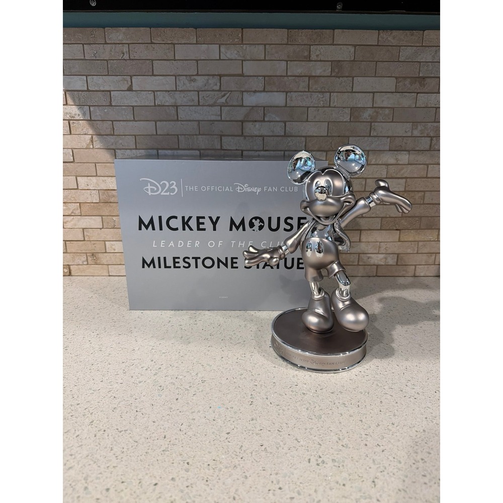 Disney100 D23 Mickey Mouse Leader Club Statue Figure